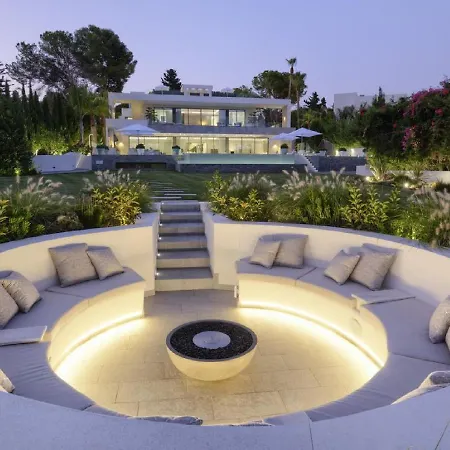 Barbecue, Swimming Pool * Cambre